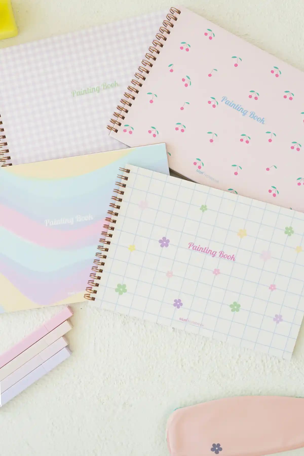 Matt Notebook 17x25 4’lü Resim Defteri Seti: Dayanıklı ve Taşınabilir Sanat Malzemesi