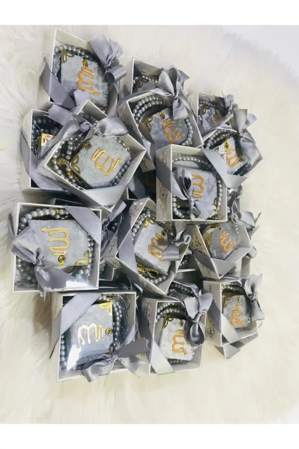 Mini Kur'an-ı Kerim ve Tesbih Seti Dini Hediyelikler Günlük Kullanım İçin