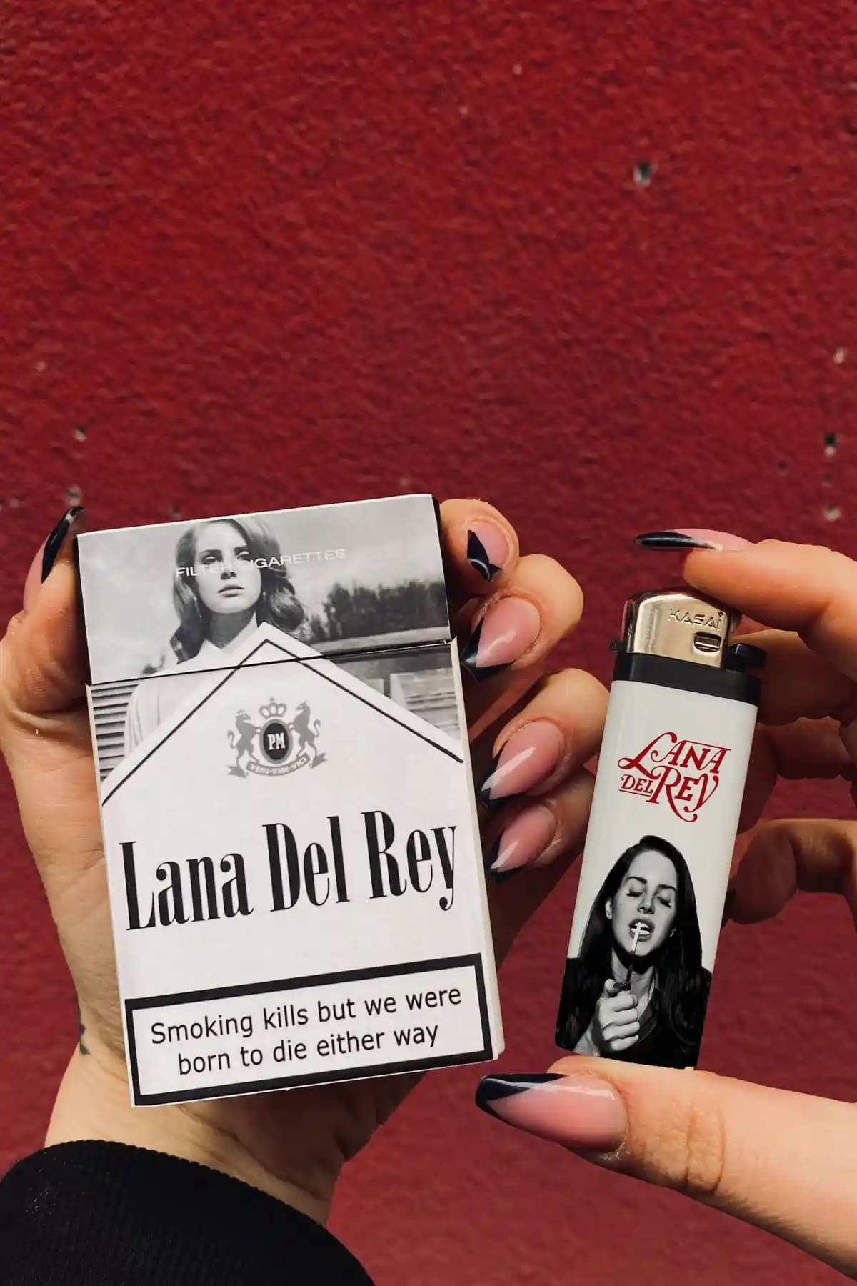 Namgo Lana Del Rey Çakmak Tabaka Seti: Şık ve Kullanışlı Sigara Aksesuarı Tasarımı