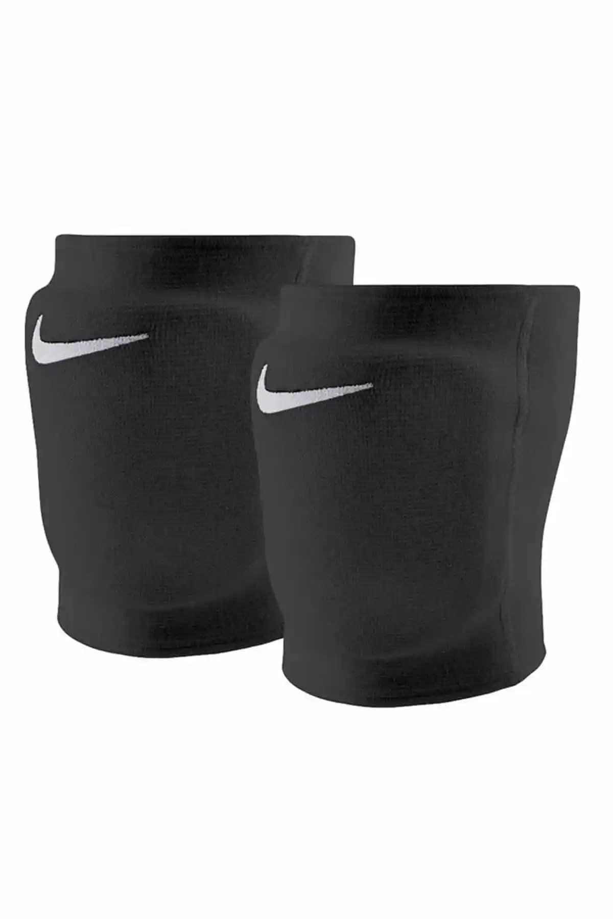 Nike Essential Voleybol Dizliği: Dayanıklı ve Konforlu Spor Koruma Aksesuarı