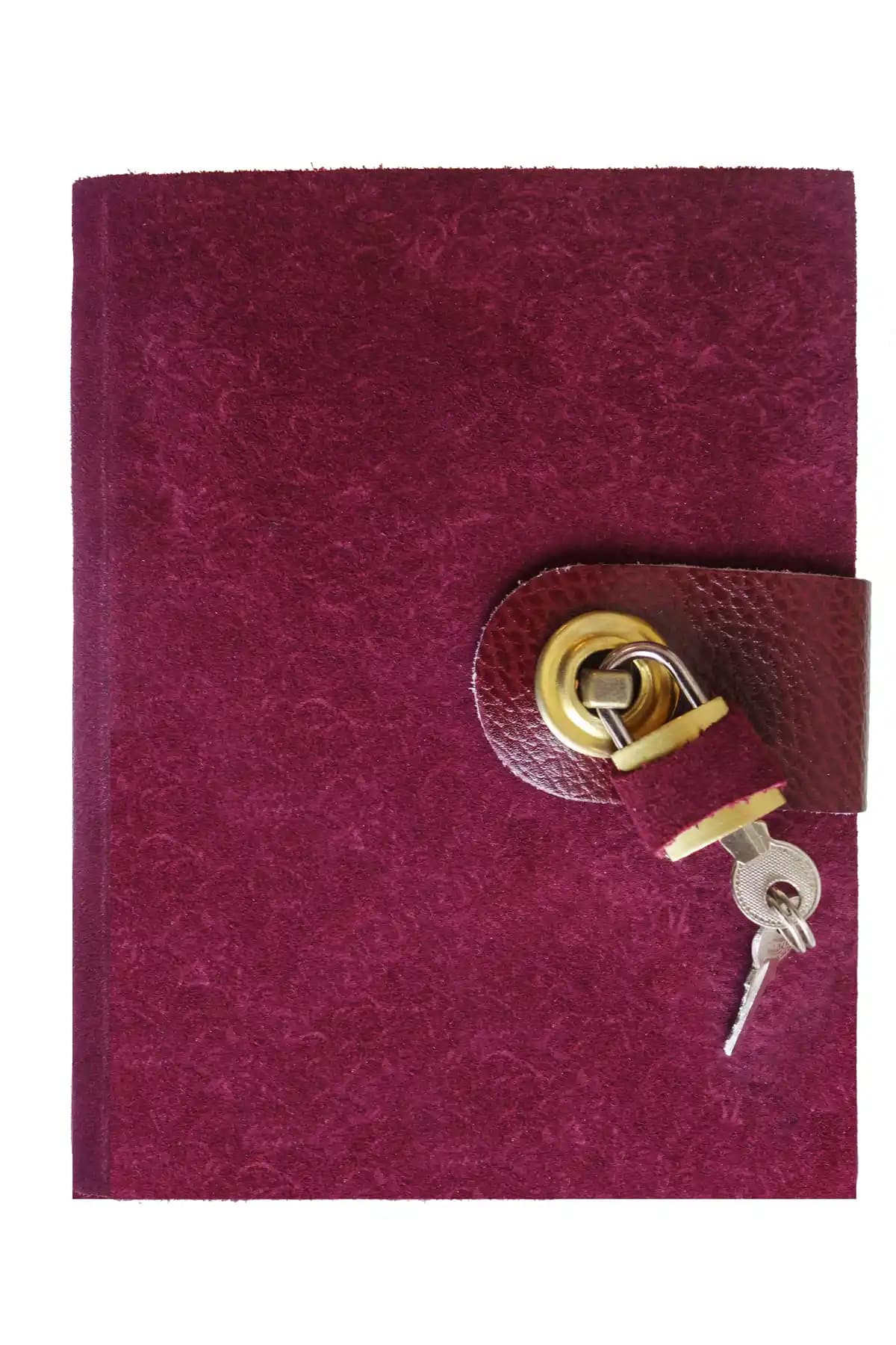 Notopelle Asma Kilitli Süet Deri Hatıra Defteri: Şık ve Dayanıklı Tasarım Özellikleri