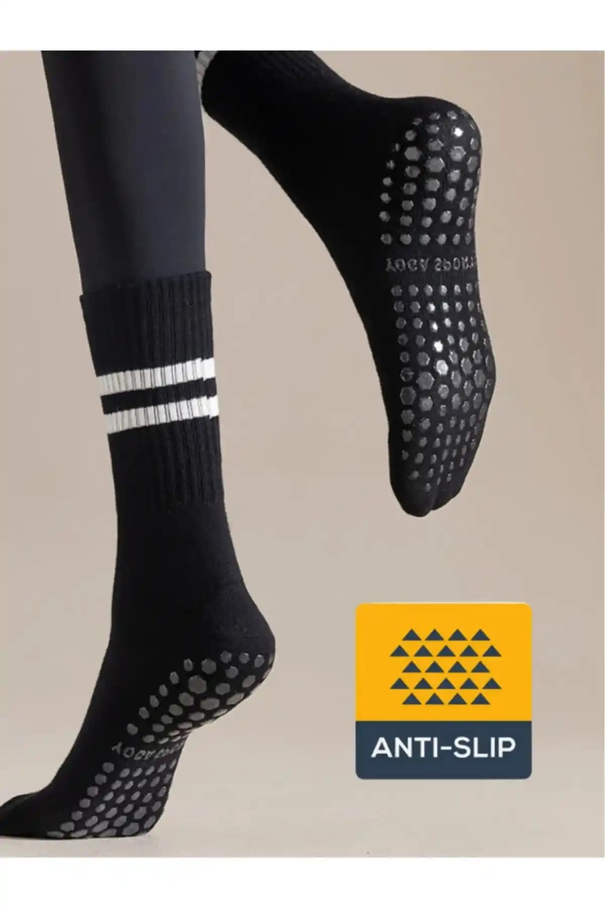 Uzun Süreli Kullanım ve Güvenlik Sağlayan Kaydırmaz Spor Çorapları