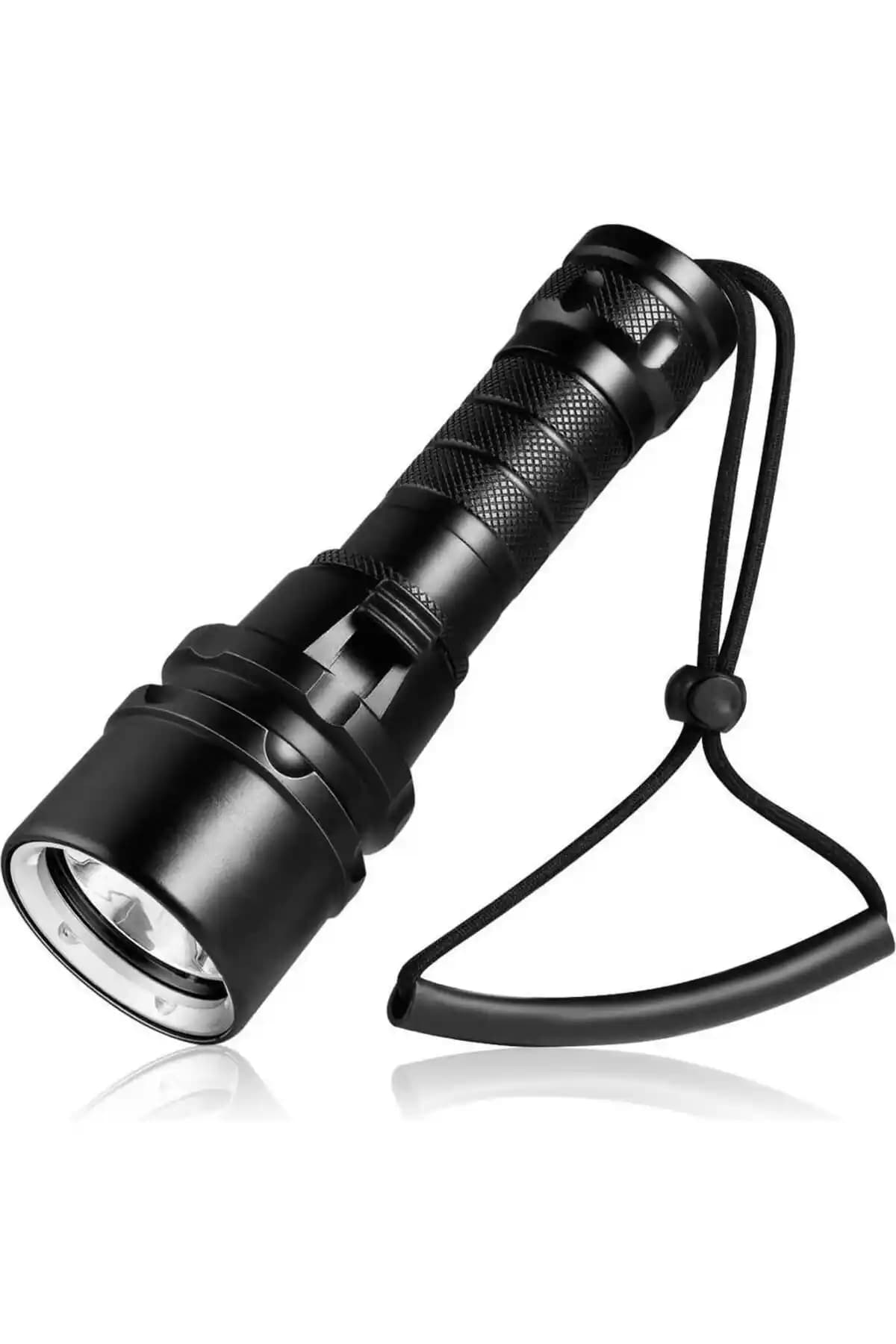 Valkyrie Şarjlı Profesyonel Su Altı Dalış Feneri: Güçlü Işık ve Dayanıklılık Özellikleri