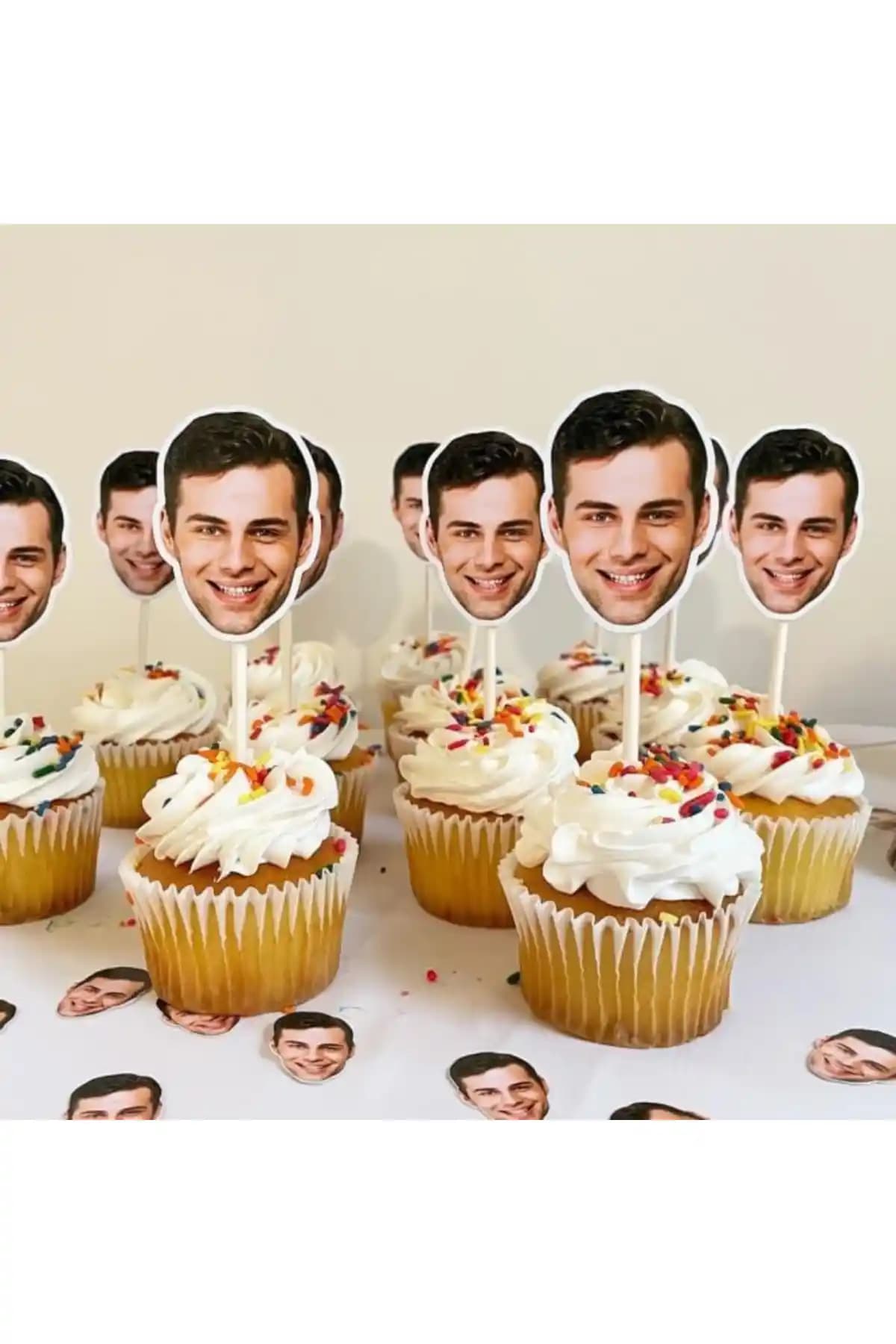 Atölyesude El Yapımı ve Kişiselleştirilebilir Parti Malzemeleri Seti Bekarlığa Veda ve Özel Günler İçin