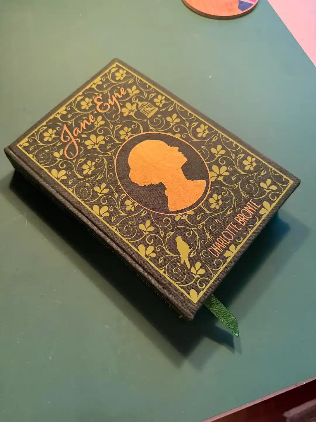 Kitap Ciltleme Teknikleri ve Cricut Vinyl Kullanımıyla Başarıya Ulaşma Yöntemleri