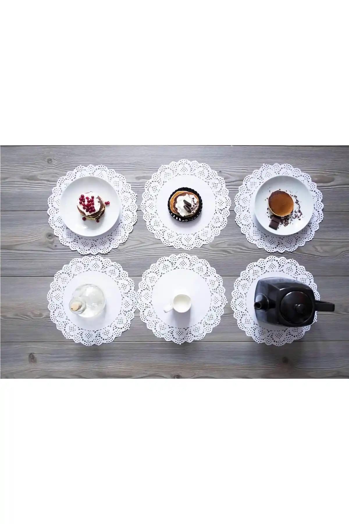 Pastaland Kağıt Dantelli Altlık 19 cm Çok Renkli Şık ve Çok Yönlü Kullanım İmkanı