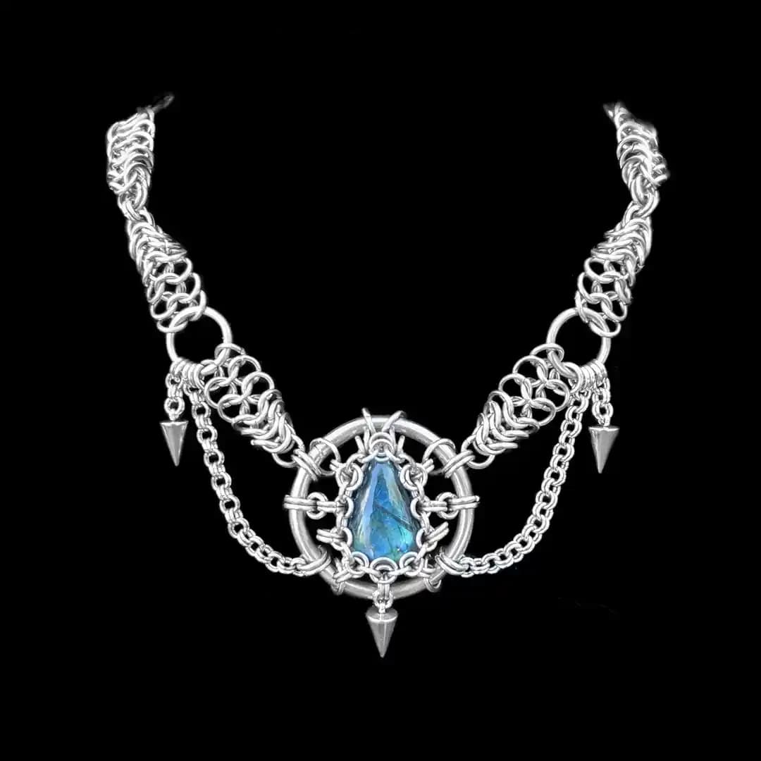 Zincir Mail Takı Tasarımında Paslanmaz Çelik ve Örüntü Teknikleriyle Estetik Yaklaşımlar