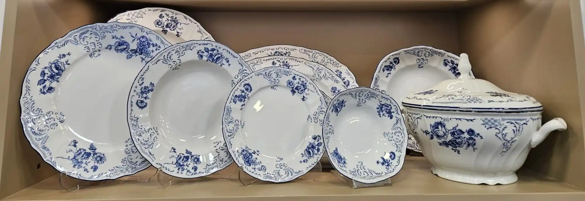 İngiliz Yemek Takımlarıyla Evinize Zarif ve Fonksiyonel Bir Dokunuş Katın