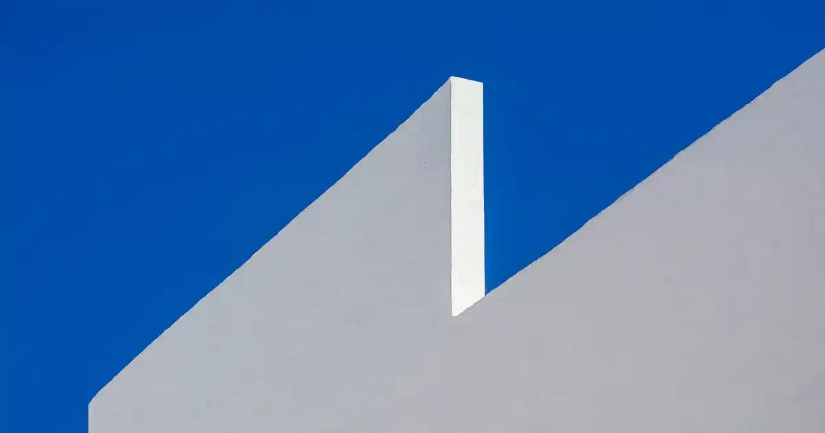 Kırmızı Kilim ile Dekorasyonda Sıcaklık ve Şıklık Yaratma Rehberi