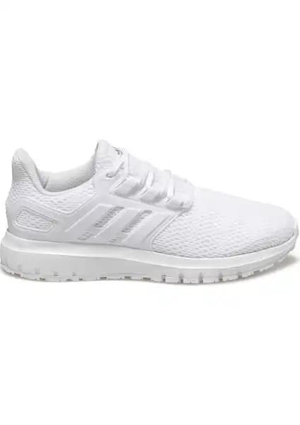 adidas ULTIMASHOW Kadın Beyaz Koşu Ayakkabısı Şıklık ve Performansı Bir Arada Sunar