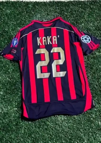 North Stand AC Milan 06/07 Kaka Forması Retro Tasarım ile Futbol Tarihine Saygı