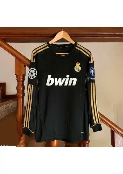 Real Madrid 2011/12 Sezonu Cristiano Ronaldo Nostalji Forması Analizi ve Koleksiyon Değeri