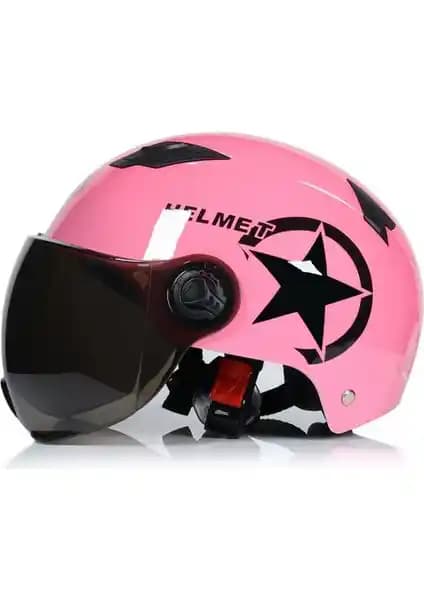 China Dolls Liksada Motosiklet Kaskı Güvenlik ve Şıklığı Bir Arada Sunar