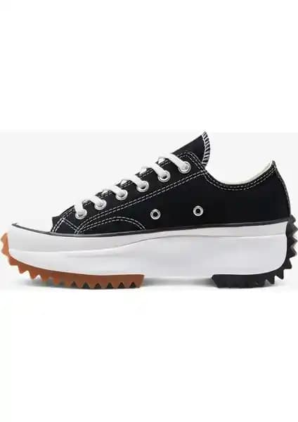 Converse Run Star Hike Kadın Ayakkabısı Modern Tasarım ve Konfor Sunan Günlük Spor Ayakkabı