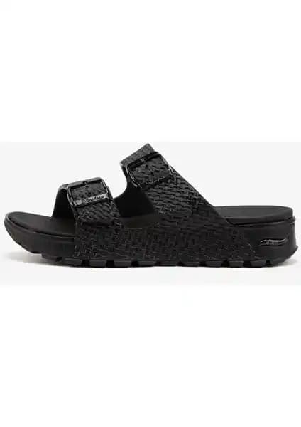 Skechers ARCH FİT FOOTSTEPS Kadın Siyah Terlik: Konfor ve Şıklığın Buluşması