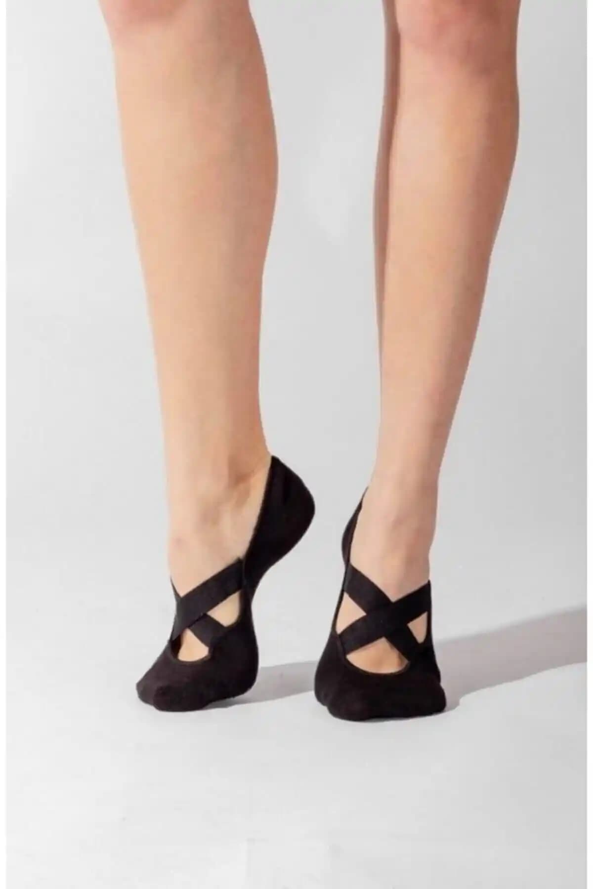 Kadın Yoga ve Pilates Çorapları Karşılaştırması: Konfor ve Güvenlik İçin En İyi Seçenekler