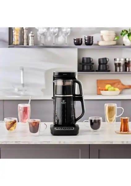 Karaca Çaysever 3 In 1 ve Robotea Pro Quartz Karşılaştırması: Hangi Çay Makinesi Sizin İçin Uygun 2