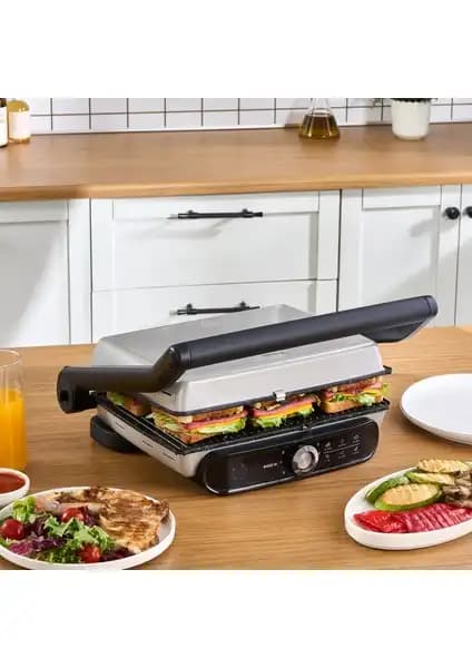 Karaca Gastro Grill Pro ve Tuğra Mini Tost Makinesi Karşılaştırması 1