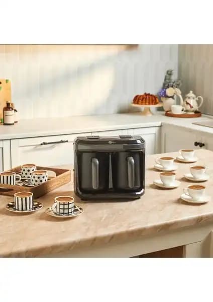 Türk Kahve Makinesi Karşılaştırması: English Home TKM 6002 ve Karaca Hatır Hüp Düet Aroma 2