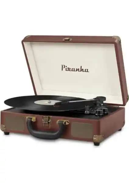 Piranha 7325 ve Record Master T310CH Retro Pikapların Karşılaştırması