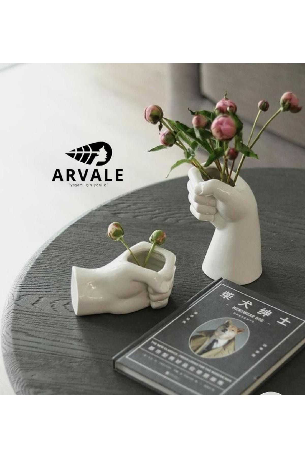 ARVALE Seramik El Şeklinde Man Vazo Heykel 18 cm Modern ve Dayanıklı Dekorasyon Parçası